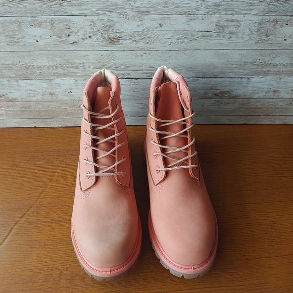 New Women’s Timberland Waterville 6” WP Boot Med - Picture 4 of 7